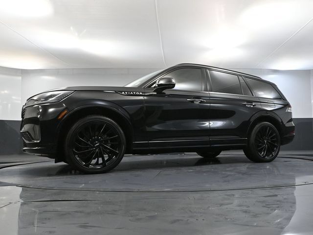 Used 2025 Lincoln Aviator Reserve w/ Jet Appearance Package AWD/4WD image 52