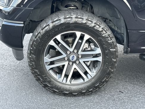 Used 2023 Ford F150 XL w/ STX Appearance Package AWD/4WD image 11