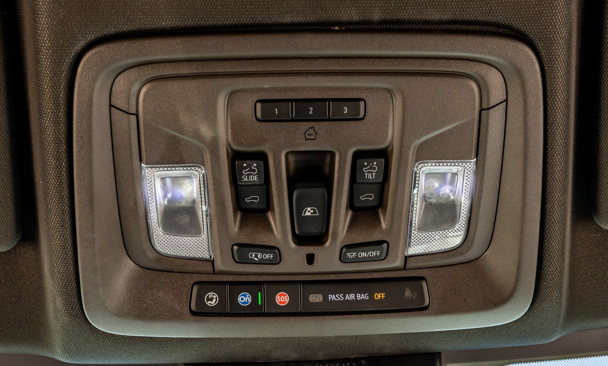 Used 2024 GMC Sierra 3500 Denali w/ Technology Package AWD/4WD image 26