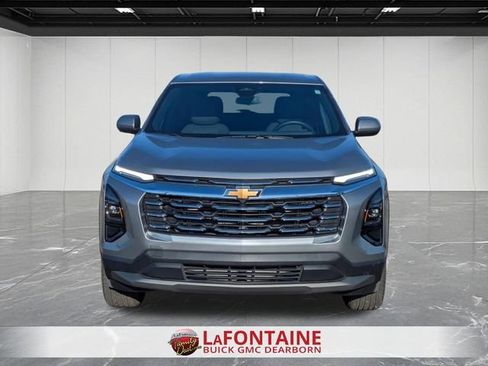 Used 2026 Chevrolet Equinox LT FWD image 8