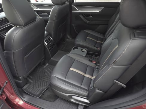 Used 2024 MAZDA CX-90 3.3 Turbo w/ Premium Plus Pkg image 31