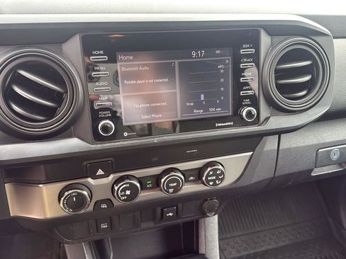 Used 2020 Toyota Tacoma SR w/ SX Package AWD/4WD image 14