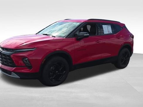 Certified 2024 Chevrolet Blazer LT w/ Midnight/Sport Edition FWD image 10
