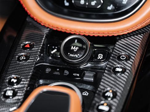 Used 2023 Aston Martin DBX 707 image 41