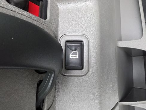 Used 2025 GMC Savana 2500 w/ Driver Convenience Package RWD image 21