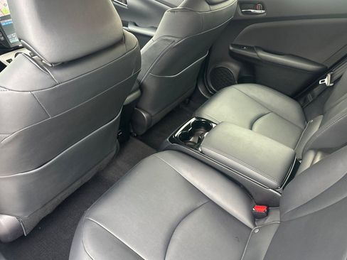 Used 2017 Toyota Prius Prime Advanced image 13