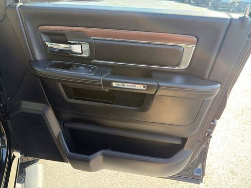 Used 2017 RAM 2500 Laramie AWD/4WD image 29