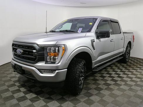 Used 2021 Ford F150 XLT w/ Equipment Group 302A High image 5