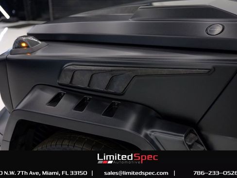 Used 2025 Mercedes-Benz G 63 AMG 4MATIC image 17