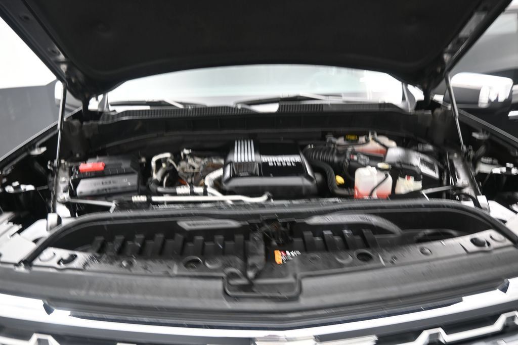 Used 2023 Chevrolet Silverado 1500 LTZ RWD image 16