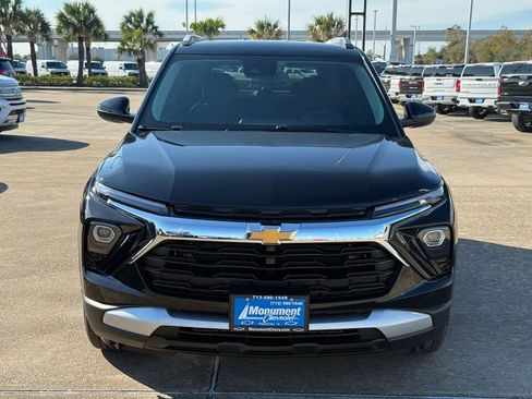 New 2026 Chevrolet TrailBlazer LT w/ Convenience Package image 3