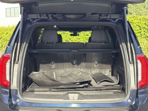 Used 2022 GMC Yukon XL AT4 w/ Max Trailering Package image 31