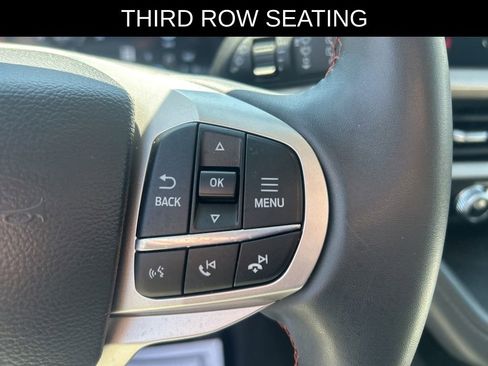 Used 2025 Ford Explorer Active AWD/4WD image 14