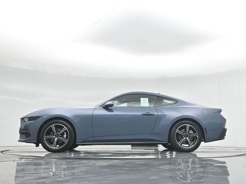 New 2025 Ford Mustang Coupe image 7