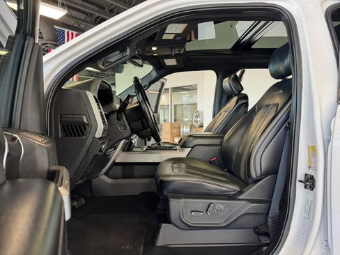 Used 2019 Ford F350 Platinum w/ Platinum Ultimate Package AWD/4WD image 15