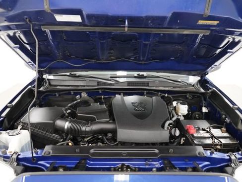 Used 2023 Toyota Tacoma SR5 AWD/4WD image 62