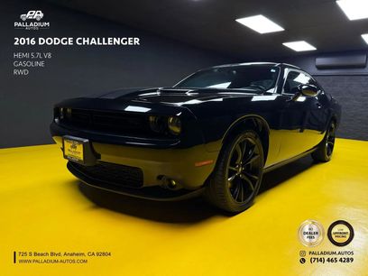 Used 2016 Dodge Challenger R/T w/ Blacktop Package