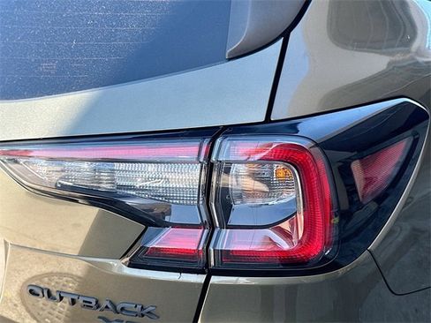 Used 2021 Subaru Outback Onyx Edition XT image 25