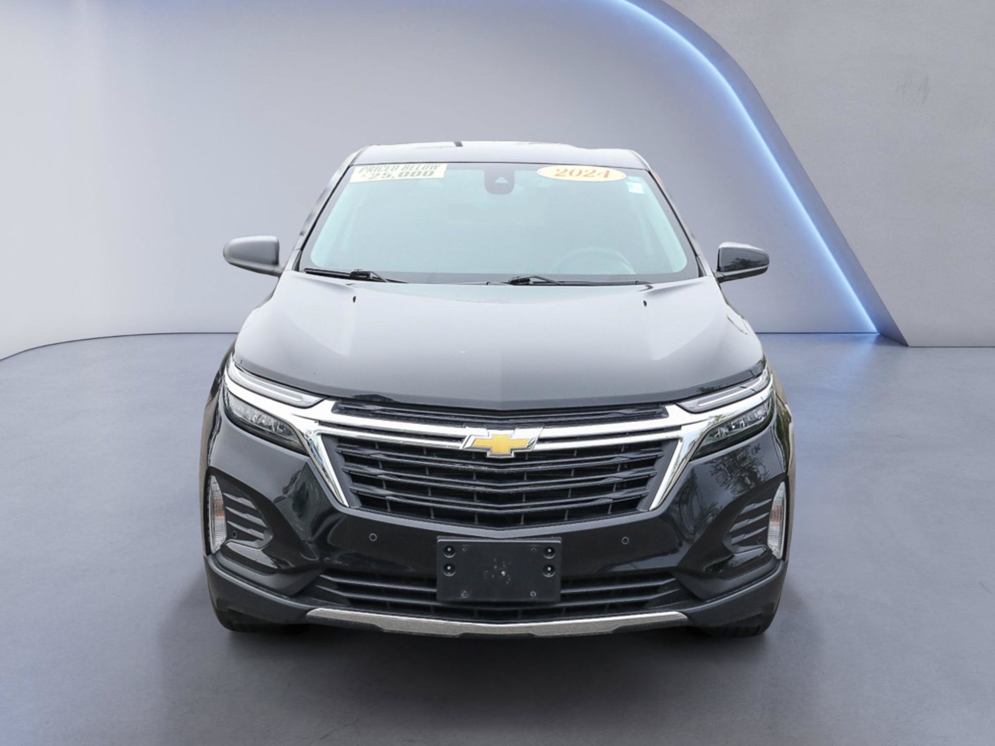 Used 2024 Chevrolet Equinox LT AWD/4WD image 10