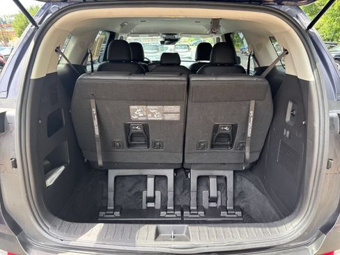 Used 2026 Kia Carnival FWD image 29