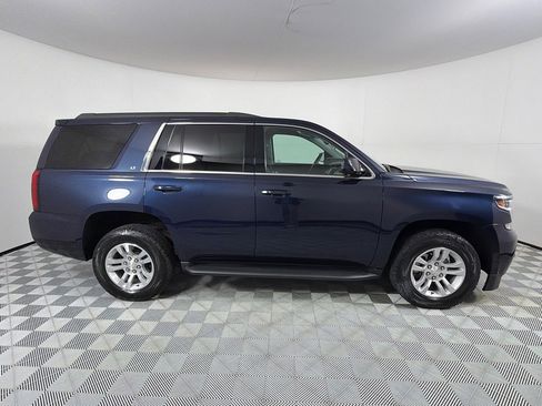 Used 2017 Chevrolet Tahoe LT w/ Luxury Package image 4