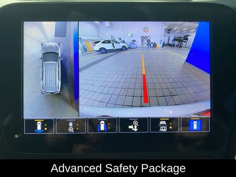 Used 2022 Chevrolet Equinox LT FWD image 4