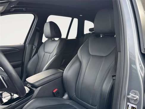 Used 2024 BMW X3 xDrive30i w/ Convenience Package image 16