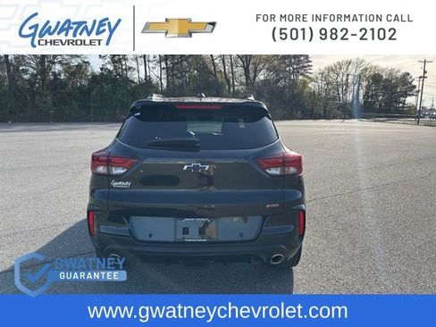 Used 2021 Chevrolet TrailBlazer RS w/ Technology Package image 6