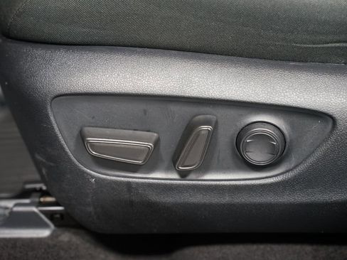 Certified 2023 Toyota RAV4 XLE image 33