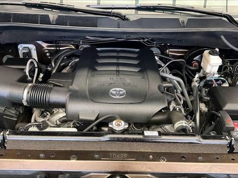 Used 2021 Toyota Tundra 1794 Edition AWD/4WD image 9