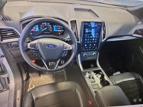 Used 2024 Ford Edge ST-Line image 5