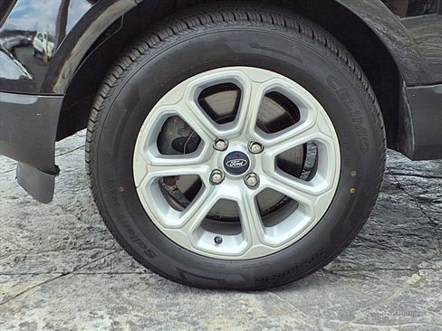 Used 2021 Ford EcoSport SE image 6