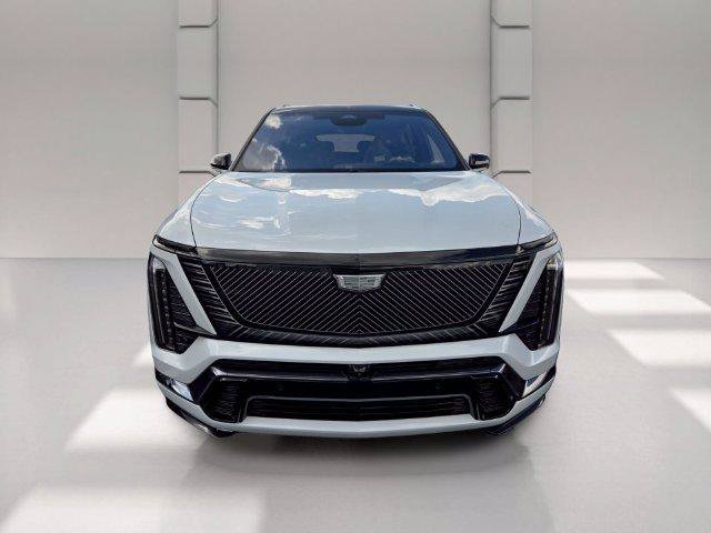 New 2027 Cadillac Vistiq Platinum AWD/4WD image 2