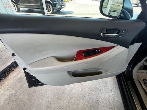Used 2007 Lexus ES 350 FWD image 8
