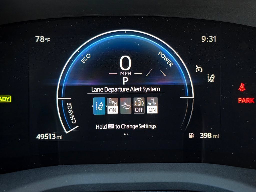 Used 2025 Toyota Camry SE FWD image 35