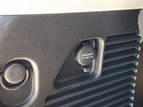 Used 2016 INFINITI QX80 2WD image 43