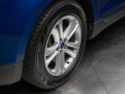 Used 2020 Ford Edge SEL image 7