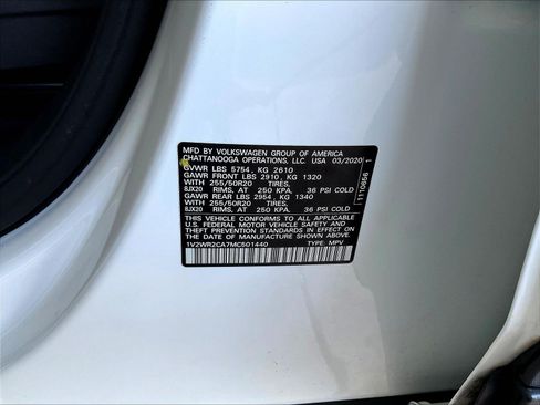 Used 2021 Volkswagen Atlas SE w/ Towing Package FWD image 19