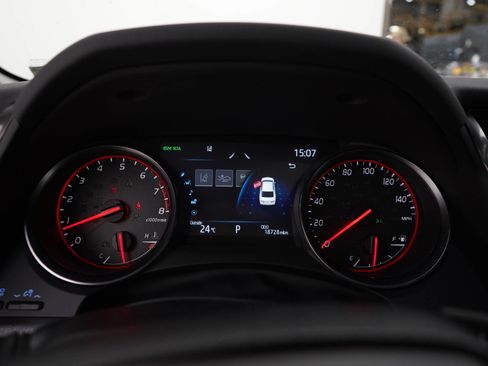 Used 2022 Toyota Camry XSE FWD image 26