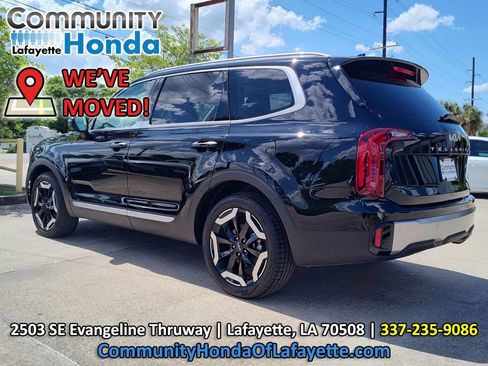 Used 2025 Kia Telluride S AWD/4WD image 6