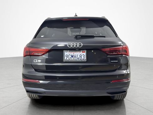 Used 2023 Audi Q3 2.0T Premium w/ Convenience Package AWD/4WD image 4
