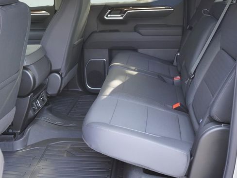 New 2026 GMC Sierra 1500 Elevation image 23