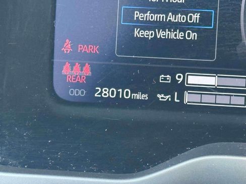 Used 2023 Toyota Tundra Limited image 29