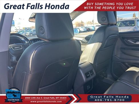 Used 2023 GMC Terrain AT4 image 21