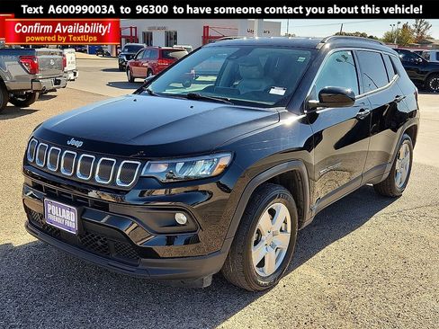 Used 2022 Jeep Compass Latitude image 1