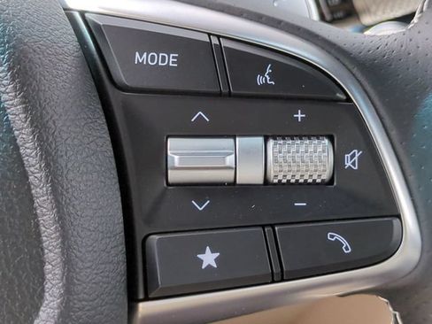 Certified 2026 Genesis G70 2.5T RWD image 25