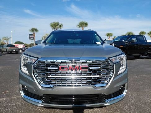 Used 2023 GMC Terrain Denali AWD/4WD image 11