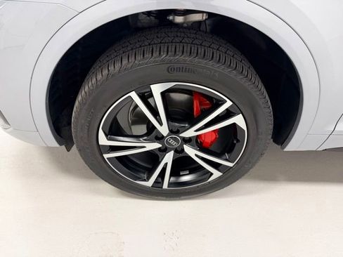 Used 2025 Audi Q5 2.0T Premium Plus AWD/4WD image 18