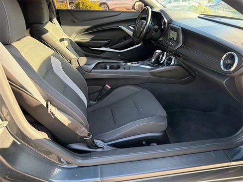 Used 2018 Chevrolet Camaro LT image 13