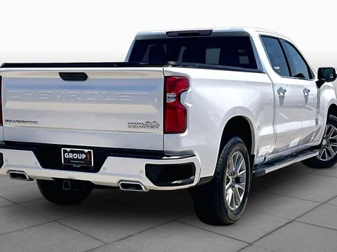 Used 2022 Chevrolet Silverado 1500 High Country AWD/4WD image 13